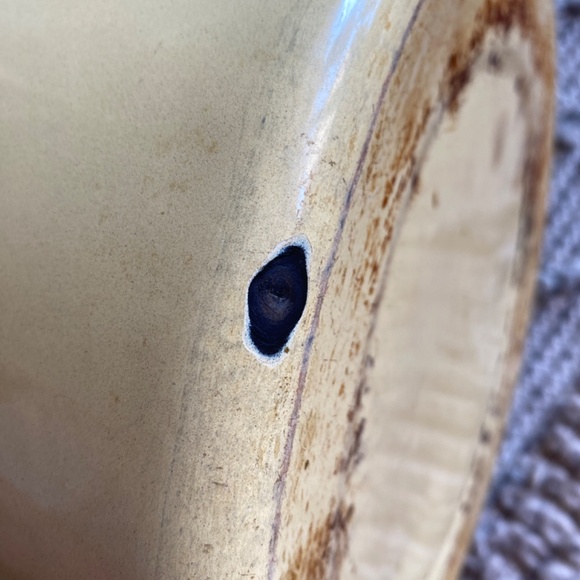 Stock Pot with Lid and handles, large. Enamelled tin, pale yellow, black trim. - Picture 4 of 7